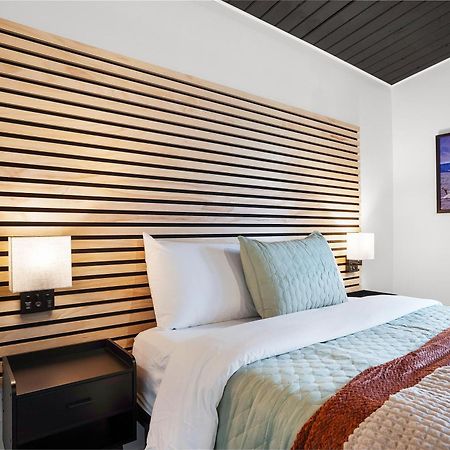 South Bay Inn ويستبورت المظهر الخارجي الصورة